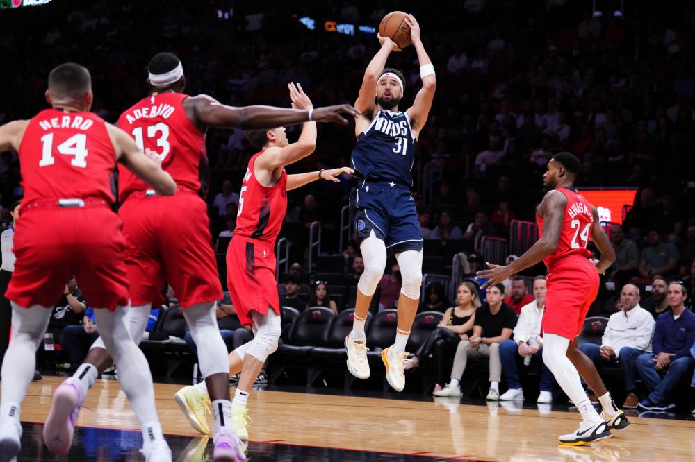 这是他与球 这是他与球