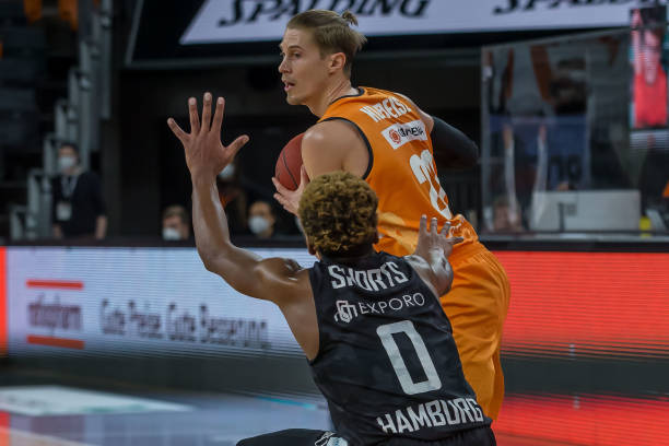 家庭优先 家庭优先