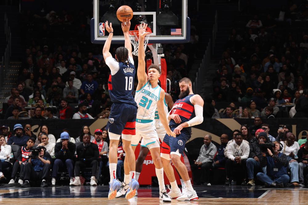 现略逊一筹 现略逊一筹